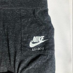 nike cotton capris